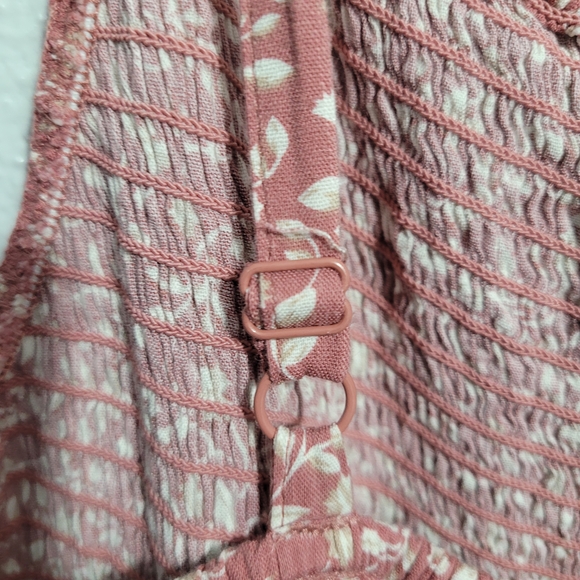 Old Navy Smocked Cami Jumpsuit - Picture 3 of 10